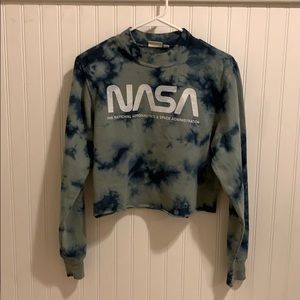 Cropped Tye Died Sweatshirt!